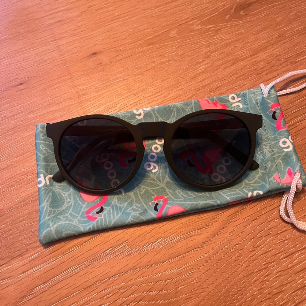 Goodr Round  Sunglasses with UV Protection